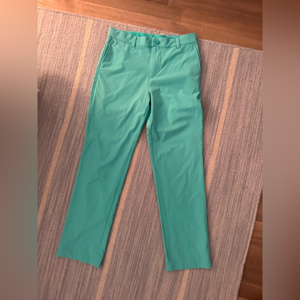 Vineyard Vines Breaker Pants in performance material boys size 14